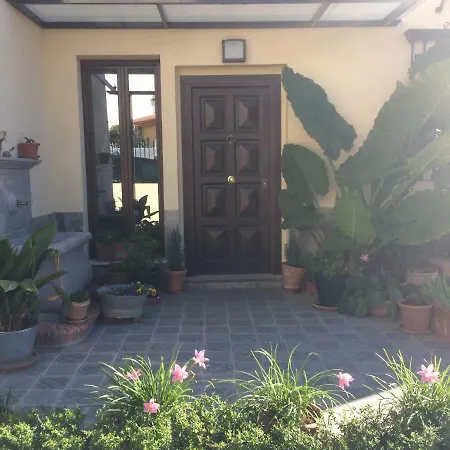 Bonita Casa En Barrio De Monachil *